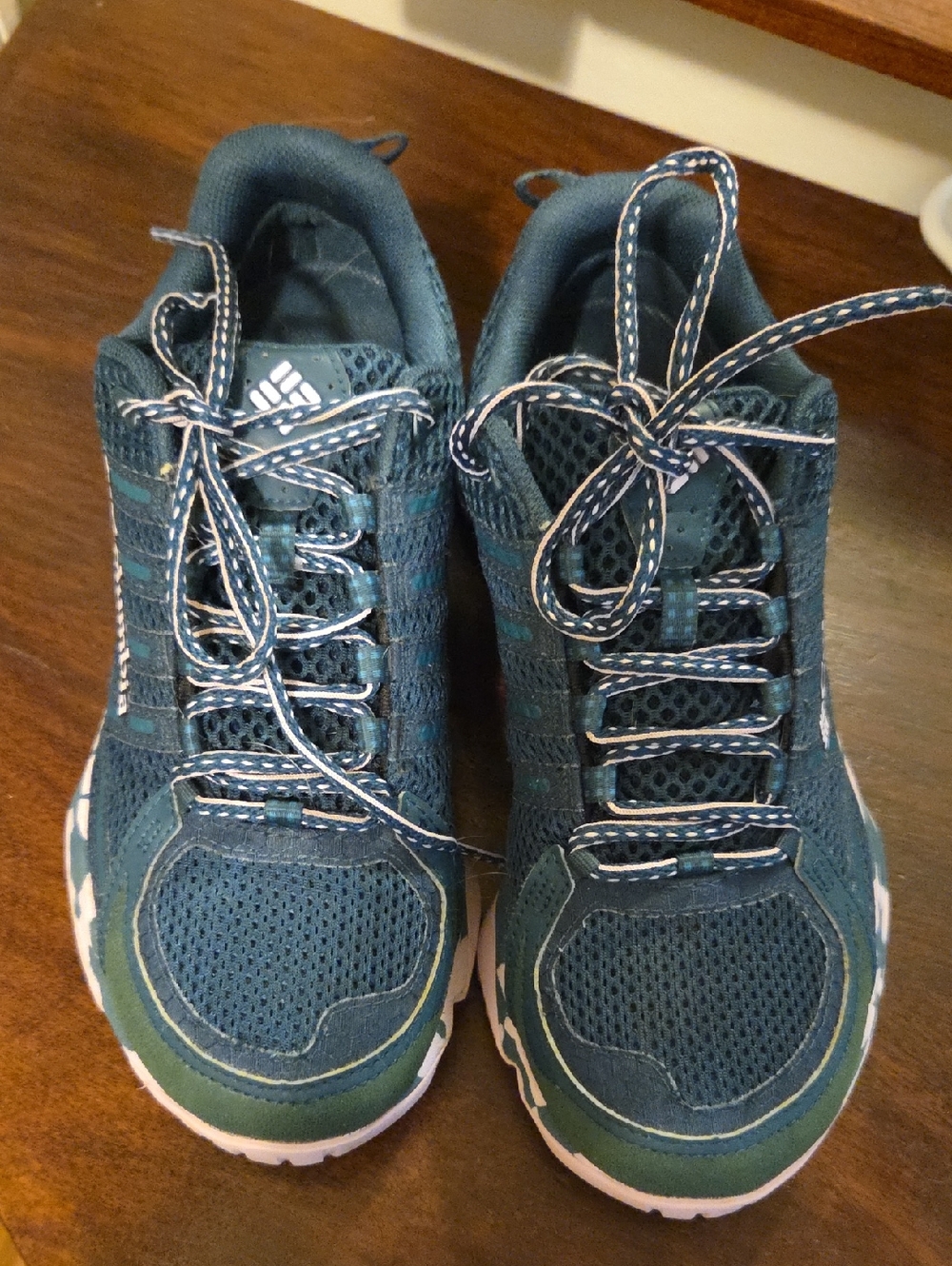 Columbia Teal and White Mesh Trail Sneakers